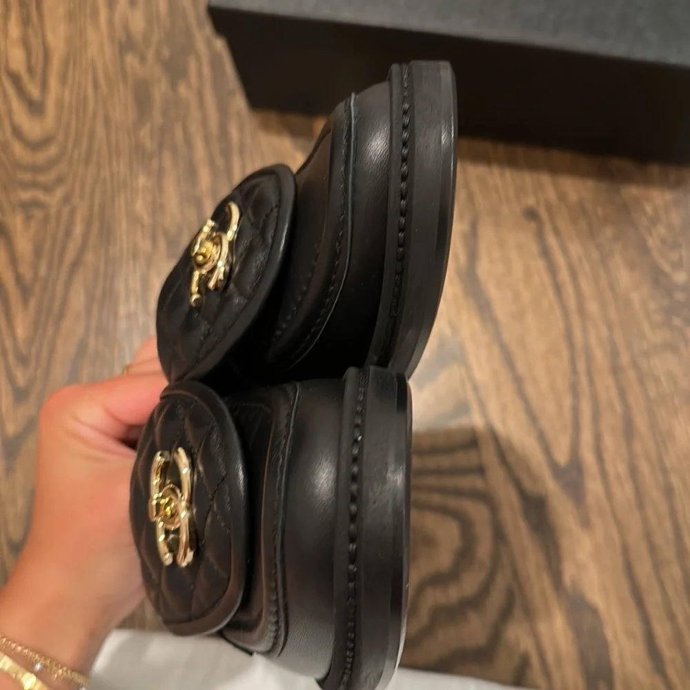 CHANEL classic loafers